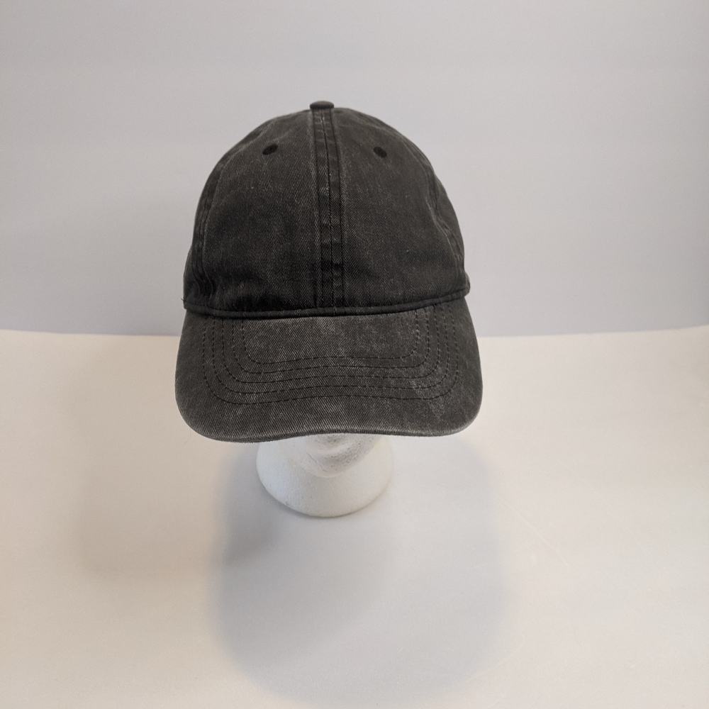 Ash gray Dad hat with velcro strap